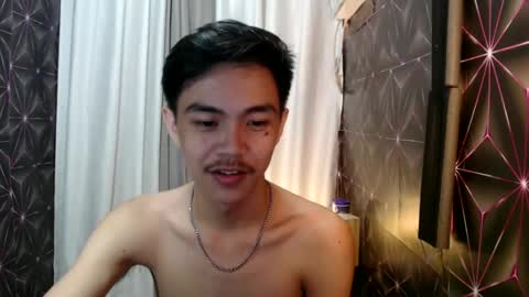 Snapshot of yourguy_josh23 chatting on 01/02/25, 05:50 Josh online show from 01/02/25, 05:50