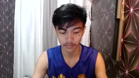 Snapshot of yourguy_josh23 chatting on 01/04/25, 08:59 Josh online show from 01/04/25, 08:59