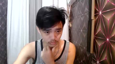 Snapshot of yourguy_josh23 chatting on 01/14/25, 06:49 Josh online show from 01/14/25, 06:49