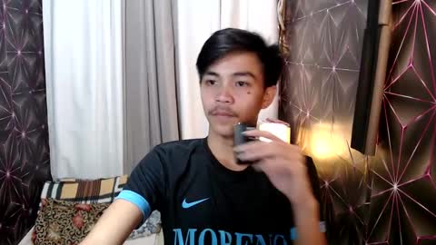 Snapshot of yourguy_josh23 chatting on 01/17/25, 06:26 Josh online show from 01/17/25, 06:26