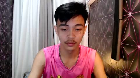 Snapshot of yourguy_josh23 chatting on 02/18/25, 03:21 Josh online show from 02/18/25, 03:21