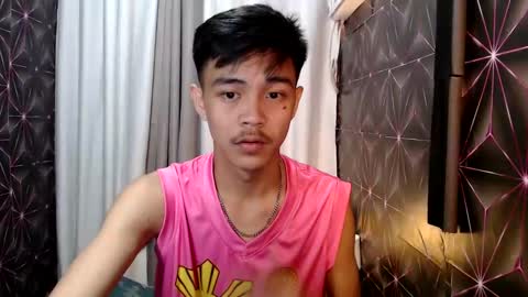 Snapshot of yourguy_josh23 chatting on 02/19/25, 11:38 Josh online show from 02/19/25, 11:38