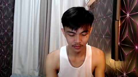 Snapshot of yourguy_josh23 chatting on 02/23/25, 02:14 Josh online show from 02/23/25, 02:14