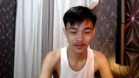 Snapshot of yourguy_josh23 chatting on 02/24/25, 12:48 Josh online show from 02/24/25, 12:48