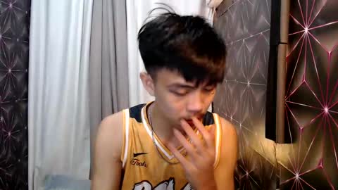 Snapshot of yourguy_josh23 chatting on 02/26/25, 01:52 Josh online show from 02/26/25, 01:52