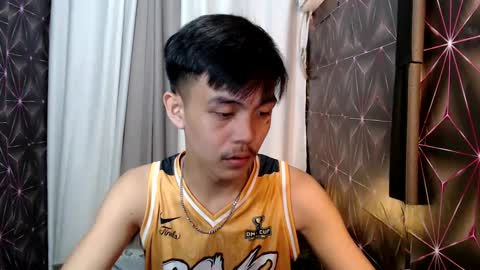 Snapshot of yourguy_josh23 chatting on 02/27/25, 04:52 Josh online show from 02/27/25, 04:52