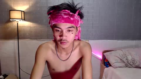 Snapshot of yourguy_josh23 chatting on 03/15/26, 05:13 Josh online show from 03/15/26, 05:13