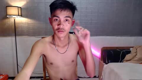 Snapshot of yourguy_josh23 chatting on 03/18/26, 06:05 Josh online show from 03/18/26, 06:05