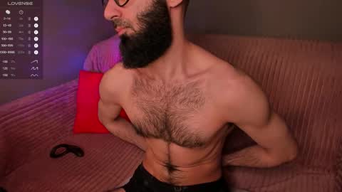 Snapshot of yourhairysecret chatting on 03/10/26, 09:31 HAIRY wants to have a great time online show from 03/10/26, 09:31