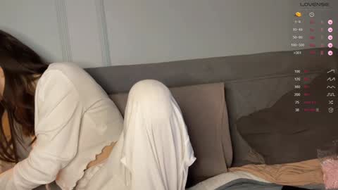 Snapshot of yourher0in chatting on 01/14/25, 03:36 Aida online show from 01/14/25, 03:36