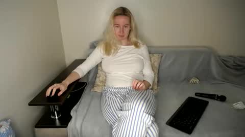 Iamyourdream online show from 05/12/26, 03:42