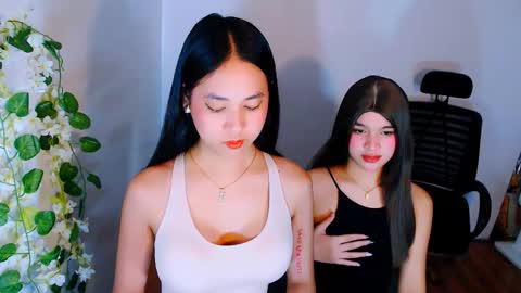 Snapshot of yourhumiliationgirl chatting on 11/09/25, 05:06 yourhumiliationgirl online show from 11/09/25, 05:06