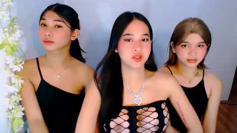 Snapshot of yourhumiliationgirl chatting on 11/25/25, 05:24 yourhumiliationgirl online show from 11/25/25, 05:24