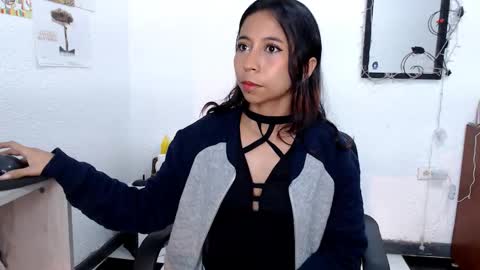 Snapshot of yourlittle_cherry chatting on 02/09/25, 10:43 Cherry online show from 02/09/25, 10:43