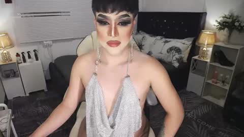 --               online show from 01/12/25, 12:23