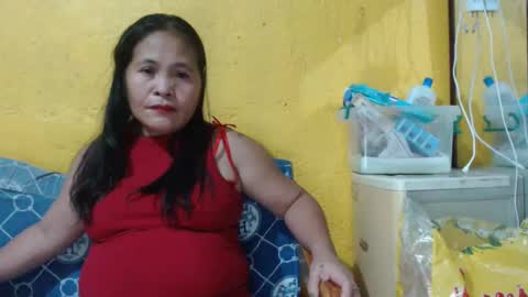 Snapshot of yourlove_regine chatting on 01/09/25, 04:28 Regine online show from 01/09/25, 04:28