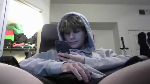 Snapshot of yourman1253 chatting on 11/11/25, 02:06 YourMan online show from 11/11/25, 02:06