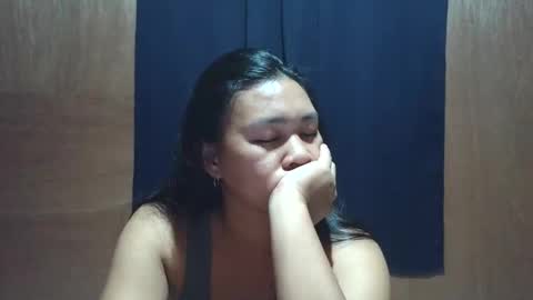 Snapshot of yourmaryflor chatting on 11/24/25, 12:27 yourmaryflor online show from 11/24/25, 12:27