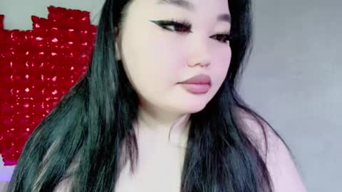 Snapshot of yourmermaidd chatting on 03/02/25, 03:24 Amina online show from 03/02/25, 03:24