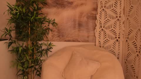 Sarah online show from 12/02/24, 10:34