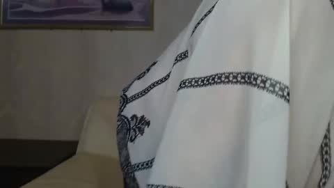 lANA online show from 09/24/25, 08:12