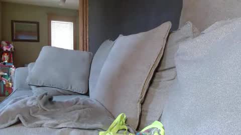 Snapshot of yournewbigmama chatting on 01/18/26, 06:12 yournewbigmama online show from 01/18/26, 06:12