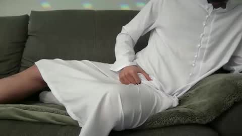 Snapshot of yournextguy0 chatting on 04/01/26, 09:43 Your Next Guy online show from 04/01/26, 09:43