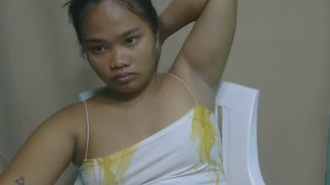 Snapshot of yourpinay_belle chatting on 06/28/26, 11:49 Belle online show from 06/28/26, 11:49
