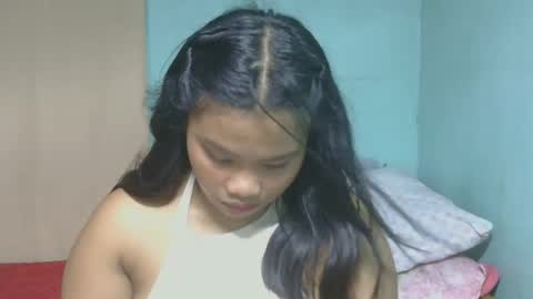 Snapshot of yourpinay_belle chatting on 07/14/26, 02:01 Belle online show from 07/14/26, 02:01