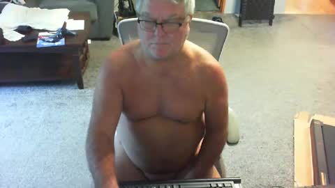 Snapshot of yourpoppi55 chatting on 07/24/26, 12:25 yourpoppi55 online show from 07/24/26, 12:25