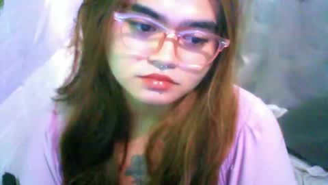 Snapshot of yourprincessthea chatting on 04/12/26, 12:37 yourprincessthea online show from 04/12/26, 12:37