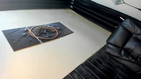 kaye online show from 10/24/25, 05:42