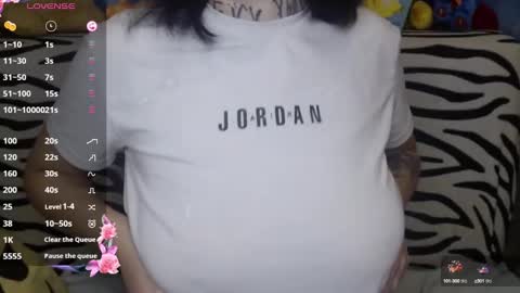 Snapshot of yours_good_mood chatting on 12/14/24, 01:28 Im - DANI .insta - hardblade1 online show from 12/14/24, 01:28