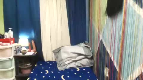 Snapshot of yoursexdivaxxx chatting on 04/19/26, 02:27 Nica Trocio online show from 04/19/26, 02:27