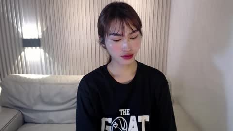    online show from 12/18/25, 01:44