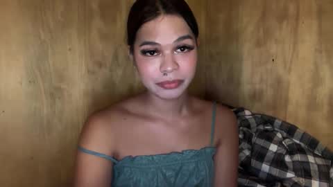 Snapshot of yoursexy_chantell chatting on 10/26/25, 06:52 yoursexy_chantell online show from 10/26/25, 06:52