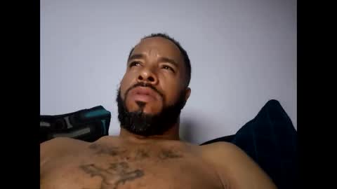 Snapshot of yoursexydaddy79 chatting on 11/09/25, 09:57 mother fucker online show from 11/09/25, 09:57