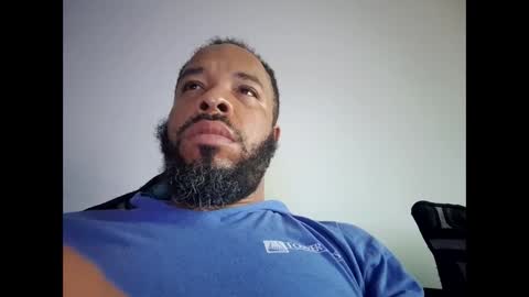 Snapshot of yoursexydaddy79 chatting on 03/16/26, 01:15 mother fucker online show from 03/16/26, 01:15