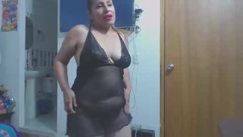 Snapshot of yoursexymature2024 chatting on 02/03/25, 02:34 yoursexymature2024 online show from 02/03/25, 02:34