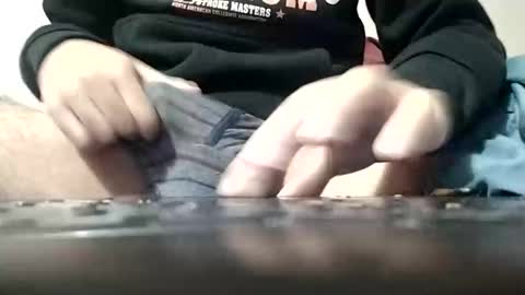 Snapshot of yoursexymr chatting on 12/01/25, 04:34 Mark online show from 12/01/25, 04:34