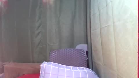 im MAY online show from 12/16/24, 01:53