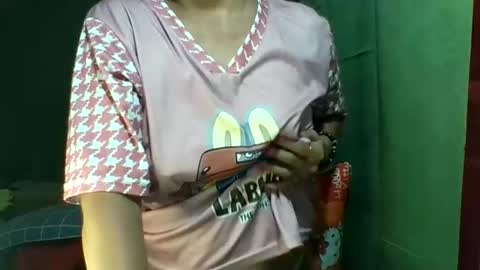 im MAY online show from 12/18/24, 03:26