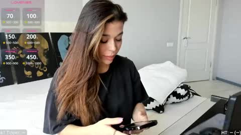 yoursoul_mila online show from 05/08/26, 09:47