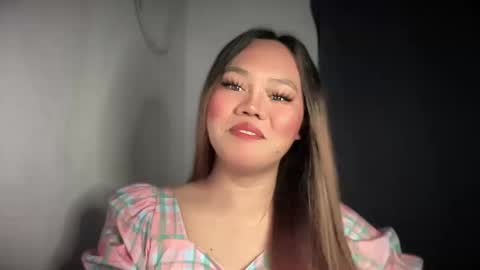 Snapshot of yourspecialgirl_rhea chatting on 12/17/25, 07:31 yourspecialgirl_rhea online show from 12/17/25, 07:31