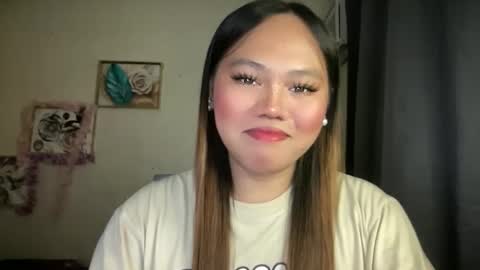 Snapshot of yourspecialgirl_rhea chatting on 02/14/26, 07:21 yourspecialgirl_rhea online show from 02/14/26, 07:21