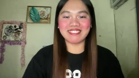 Snapshot of yourspecialgirl_rhea chatting on 02/20/26, 05:24 yourspecialgirl_rhea online show from 02/20/26, 05:24