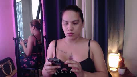 Snapshot of yoursweetangelxxx chatting on 03/23/26, 03:49 YourDreamgirl online show from 03/23/26, 03:49