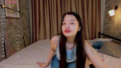 Snapshot of yoursweetsoul chatting on 09/12/25, 03:06 Bella online show from 09/12/25, 03:06