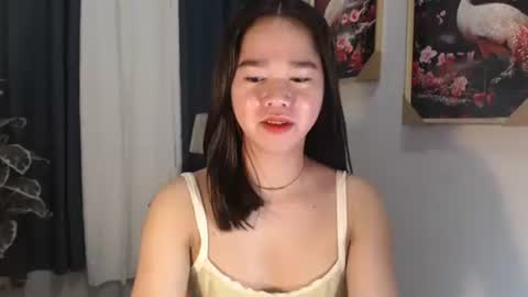 yourtinybunny online show from 09/15/25, 10:37