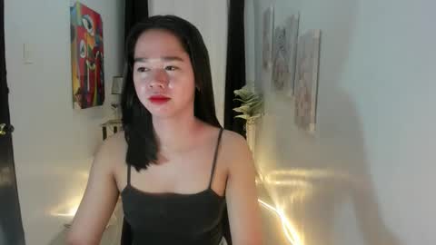 yourtinybunny online show from 09/28/25, 12:21